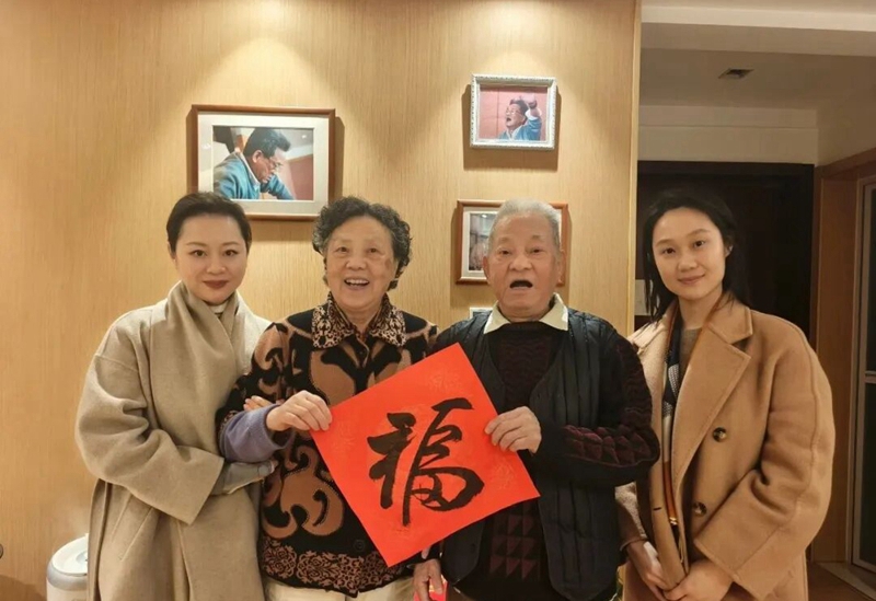 1770084597959540.jpg 2.jpg